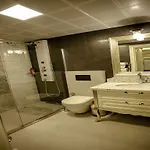 Lion Park & 4*
