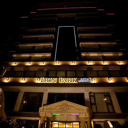 Hotel Lion Park & 4*
