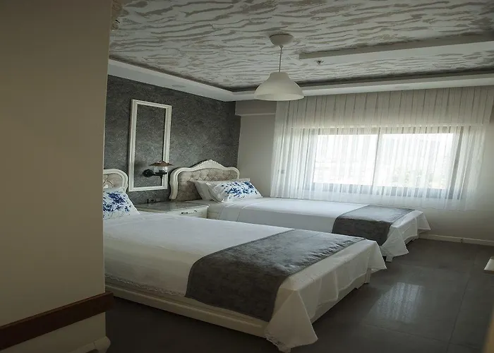 Lion Park & Szálloda 4*