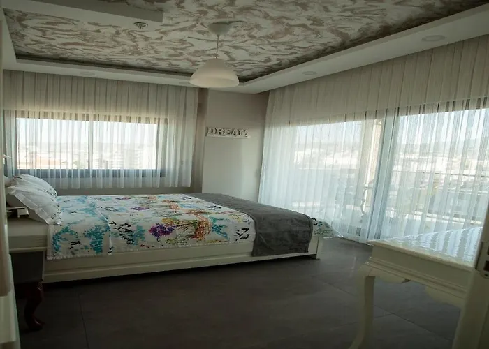 Lion Park & Szálloda Aydın