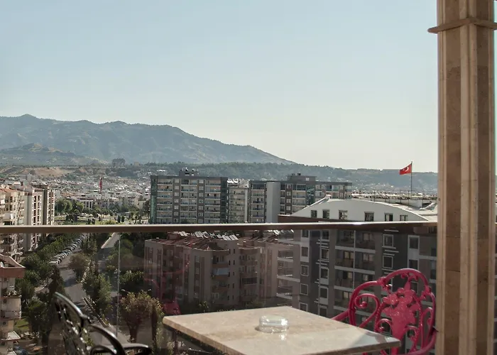 Lion Park & Szálloda 4*