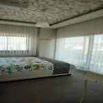 Lion Park & Szálloda Aydın