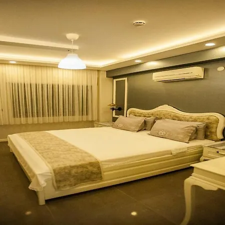 Hotel Lion Park &