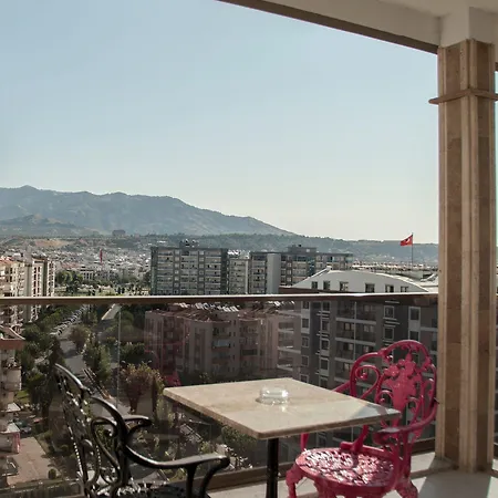 Lion Park & Hotel 4*