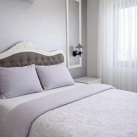 Hotel Lion Park & 4*