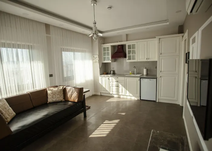 Lion Park & Hotell Aydin