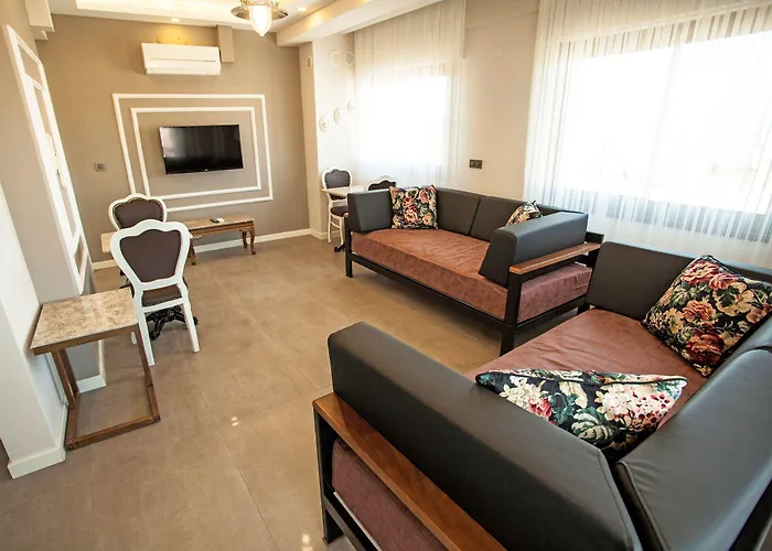 Lion Park & 4* Aydin